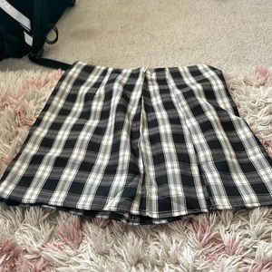 black and white plaid skirt